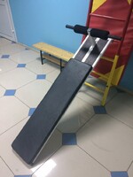 Доска для пресса навесная на шведскую стенку с двумя валиками (длина 1,5 метра) - fgospostavki.ru - Уссурийск